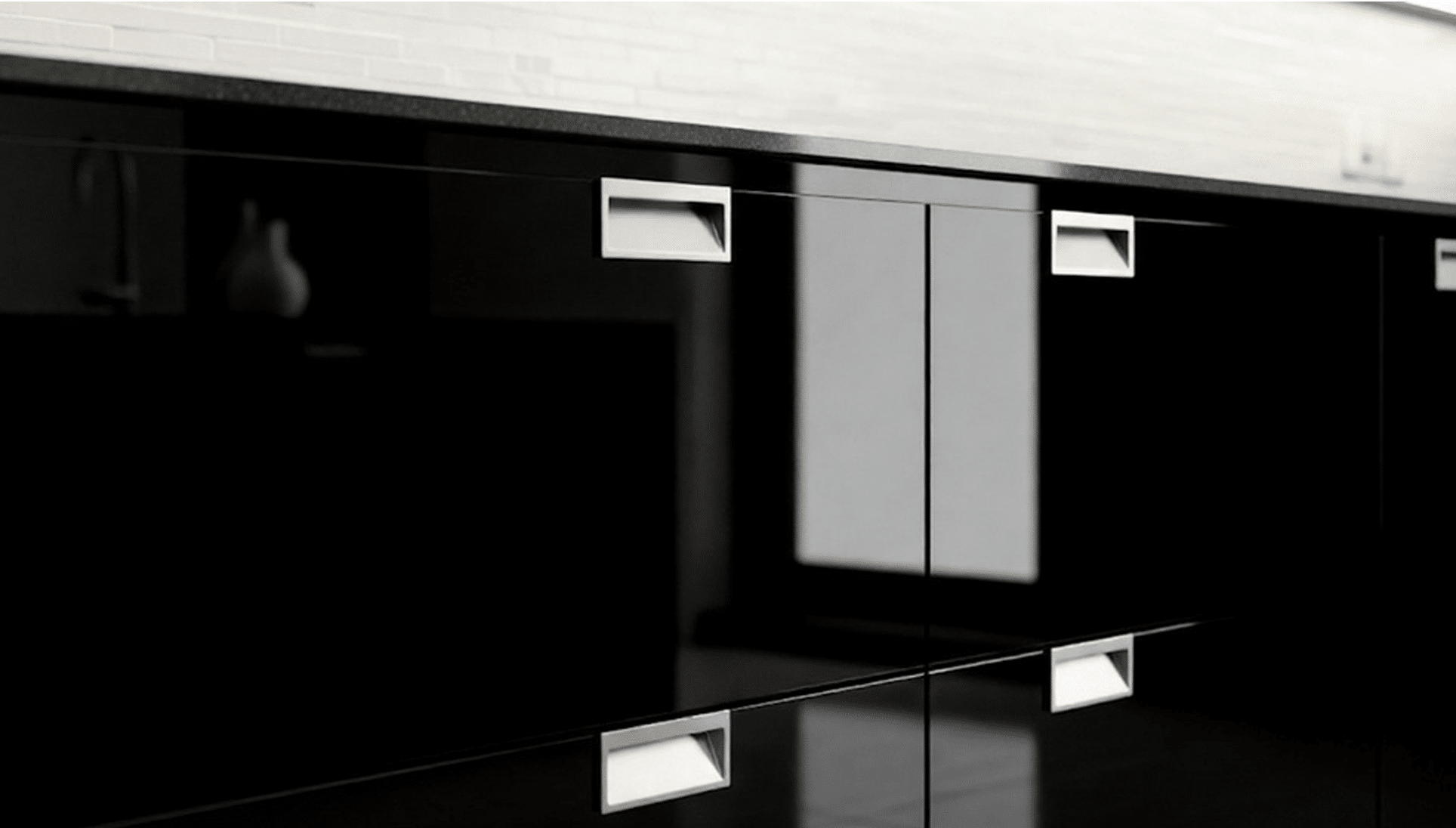 China custom kitchen cabinet of Piano lacquer